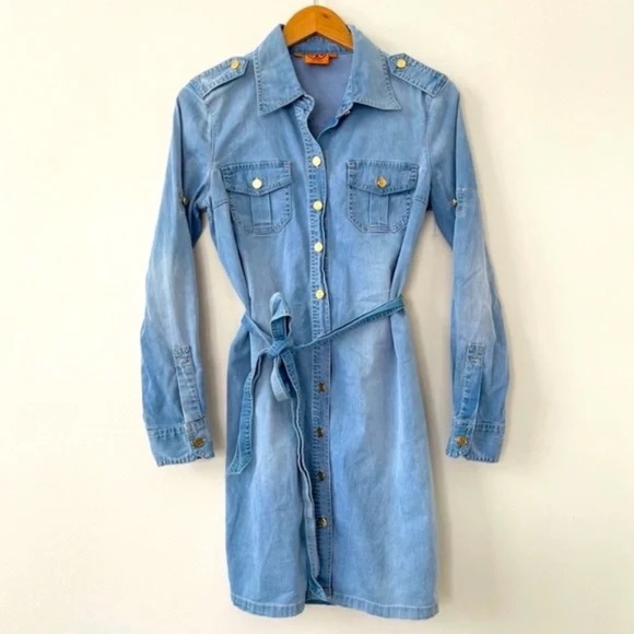 Tory Burch Brigette Chambray Dress Size 8 EUC - Picture 1 of 3